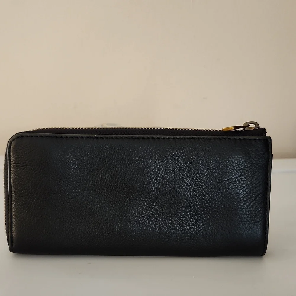 Fossil Expandable Leather Crossbody w/Free Fossil Wallet